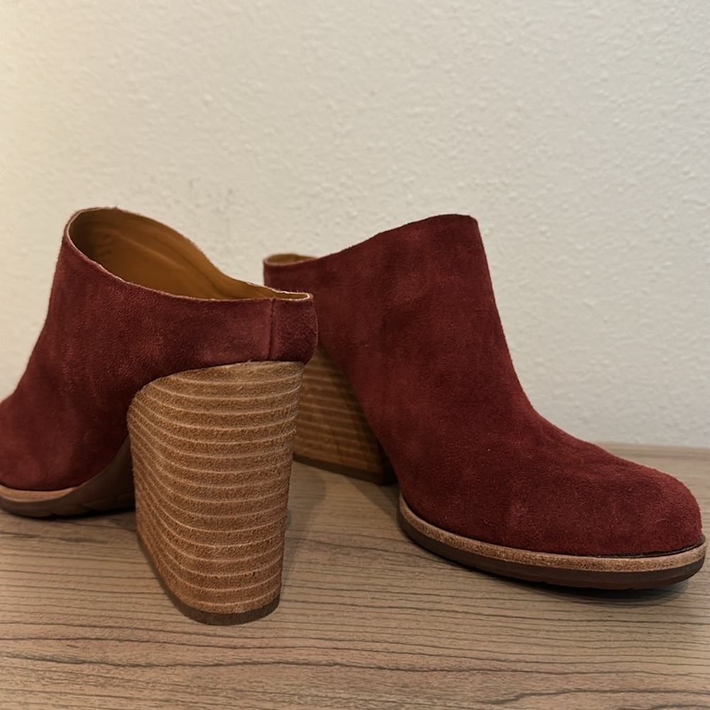 Suede wine Mules with Wooden Heel 9 kork-Ease - Picture 10 of 11